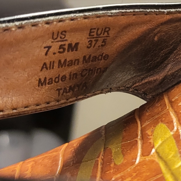 Sam Edelman Tanya Faux Patent Leather Cork Wedge Flip Flops Black, Size 7.5M - Picture 6 of 6